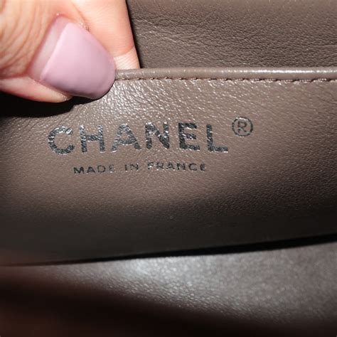 chanel purse authenticity check.